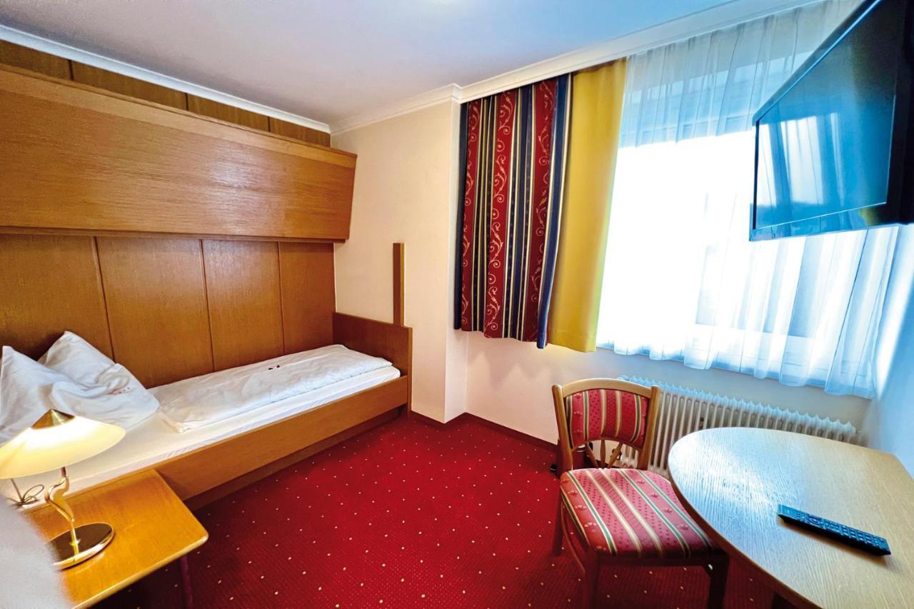 Hotel Pachernighof Фельден-ам-Вёртер-Зе Экстерьер фото